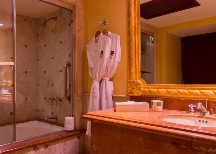 Apartment Playa Grande Owners Master 1b2b, Request Dates- By Clay & Lisa