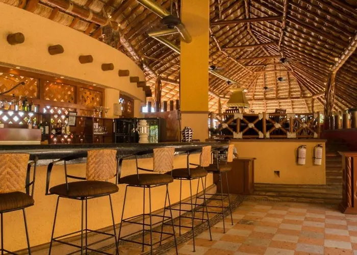 Apartment Playa Grande Owners Master 1b2b, Request Dates- By Clay & Lisa